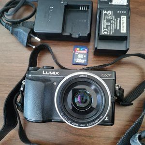 Panasonic Lumix DMC-GX7 Mirrorless Camera with Pancake Lens, 2 Batteries